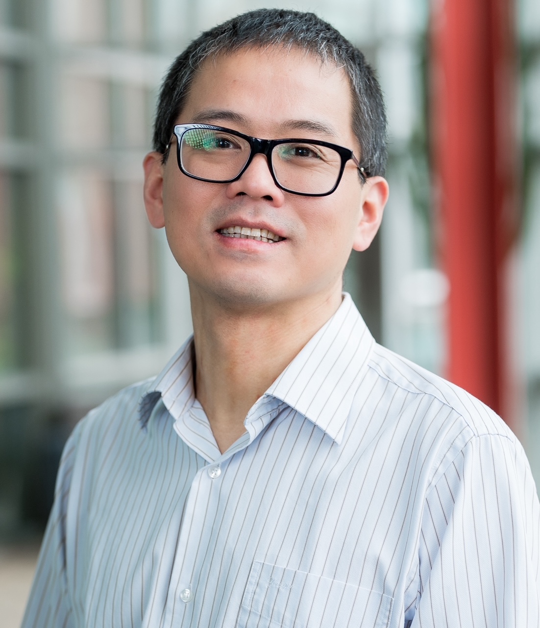 Prof. Dr. Hanghang Tong - Professor at Siebel School of Computing and Data Science, University of Illinois Urbana-Champaign